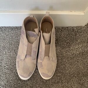 Paolo Beige and Cream Wedges